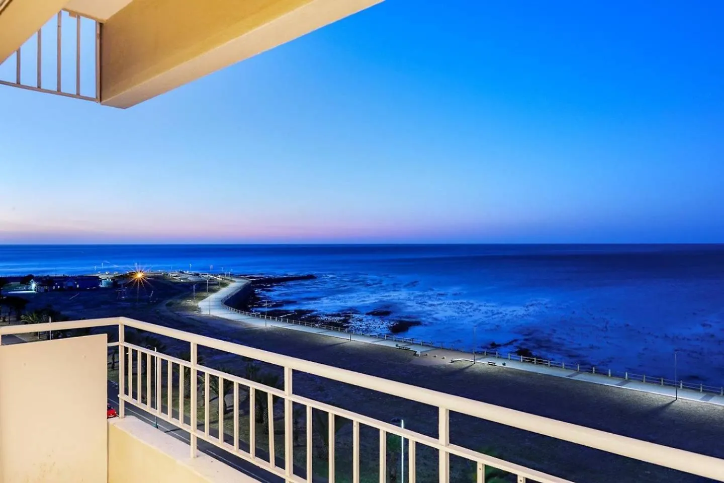 Westridge - Breathtaking Views & Apartment! Cape Town