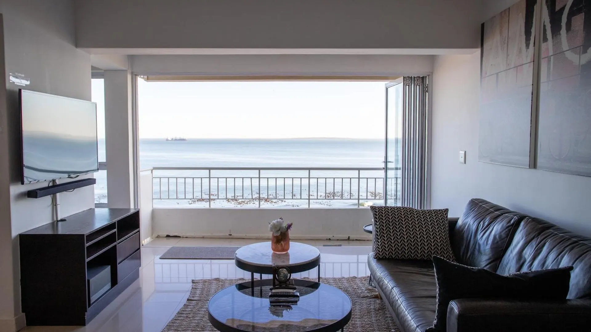 Westridge - Breathtaking Views & Apartment! Cape Town 0*,  South Africa