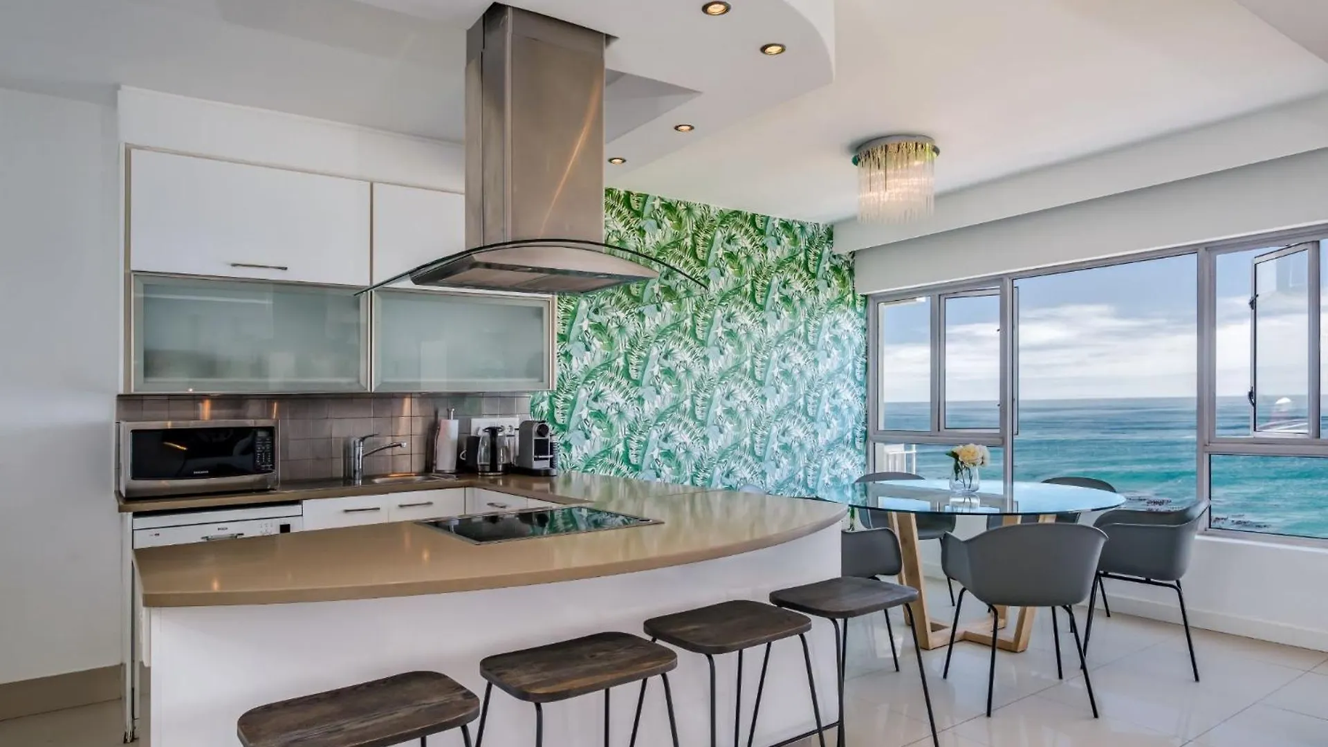 Westridge - Breathtaking Views & Apartment! Cape Town