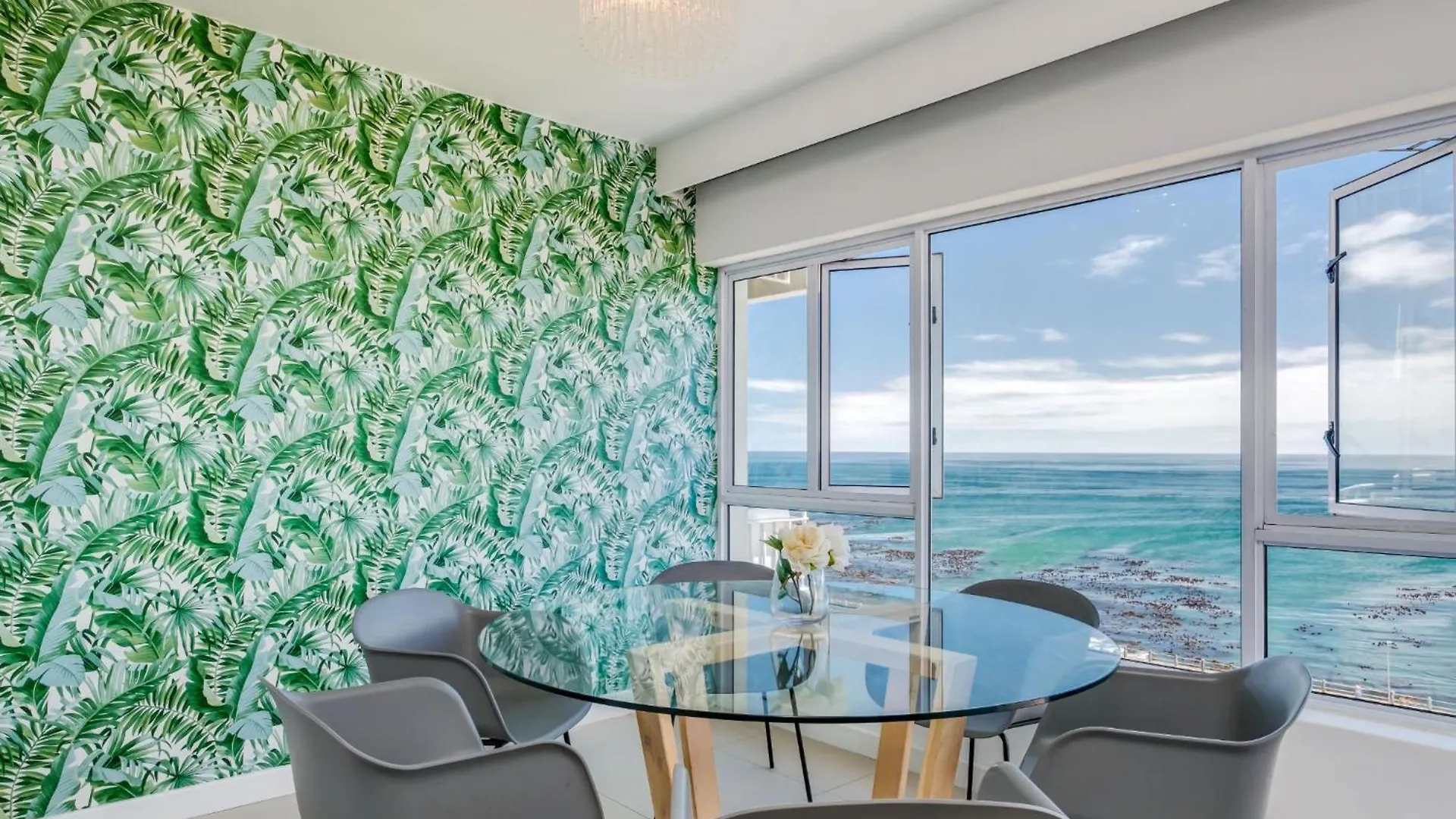 Westridge - Breathtaking Views & Apartment! Cape Town Apartment